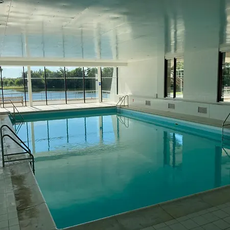 Huswell - With View & Common Indoor Pool