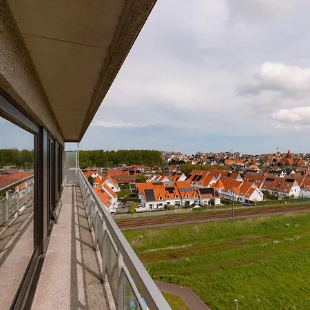 Huswell - With View & Common Indoor Pool * Knokke-Heist